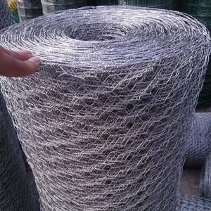 铁丝网养殖网围栏网牛栏网图片